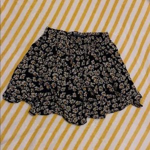 PacSun Brandy Melville Daisy Skirt (SOLD)